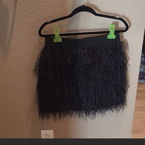 Feather skirt